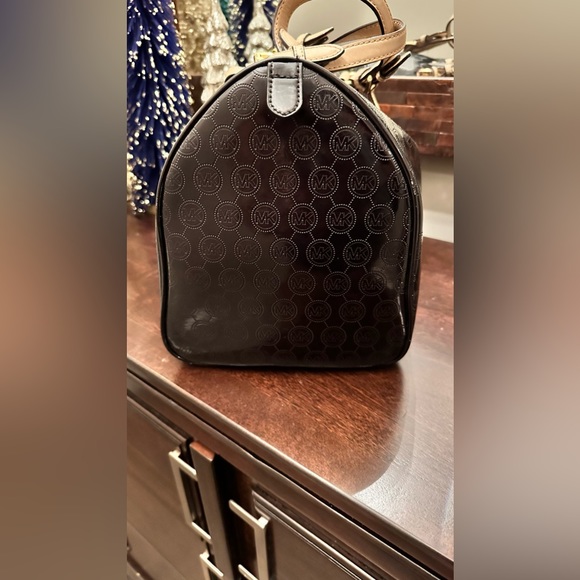 Brown Patent MK Handbag - Picture 3 of 6